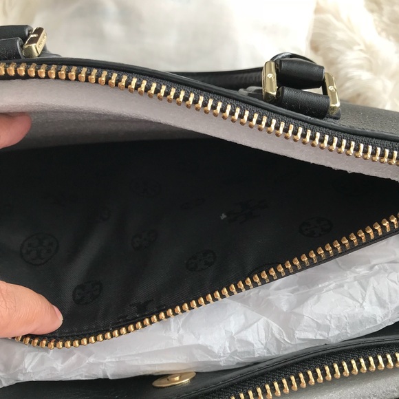 Authentic Tory Burch Robinson Pebbled Square tote - Picture 6 of 8